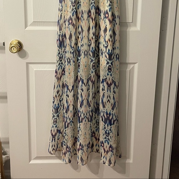 High-Low Dress - Picture 5 of 5